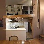 Apartment Lo *