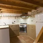 Apartment Lo *